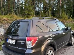 Grå Begagnad 2011 Subaru Forester SUV | 15 000 kr (Superpris)