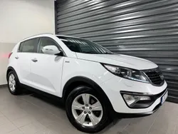 Vit Begagnad 2010 Kia Sportage 2 SUV | 69 900 kr (Marknadspris)