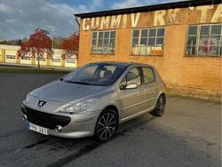 Grå Begagnad 2006 Peugeot 307 Halvkombi | 16 500 kr (Marknadspris)