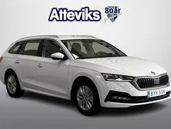 Vit Begagnad 2024 Skoda Octavia Kombi | 299 000 kr (Marknadspris)