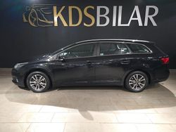 Svart Begagnad 2014 Toyota Avensis Business Edition Kombi | 129 500 kr (Dyr)