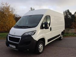 Vit Begagnad 2021 Peugeot Boxer Van | 249 900 kr (Superpris)