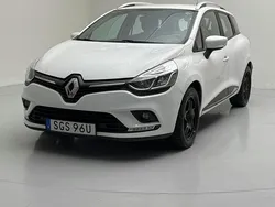 Vit Begagnad 2020 Renault Clio V Zen | 114 800 kr (Bra pris)