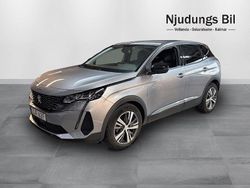 Grå Begagnad 2021 Peugeot 3008 Allure SUV | 234 900 kr (Marknadspris)