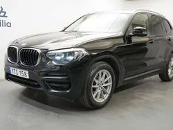 Svart Begagnad 2018 BMW X3 Advantage SUV | 259 900 kr
