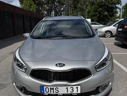Grå Begagnad 2013 Kia Ceed Sportswagon Comfort Kombi | 129 000 kr (Marknadspris)