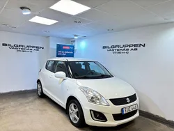 Vit Begagnad 2015 Suzuki Swift Halvkombi | 64 900 kr (Marknadspris)