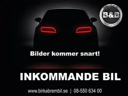 Svart Begagnad 2024 Toyota Yaris Cross SUV | 294 900 kr (Bra pris)