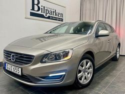 Ljusbrun Begagnad 2014 Volvo V60 Momentum Kombi | 109 900 kr (Marknadspris)
