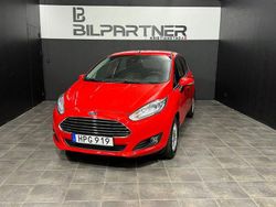 Röd Begagnad 2014 Ford Fiesta Titanium Halvkombi | 84 900 kr (Lite dyr)