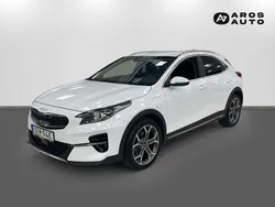 Vit Begagnad 2022 Kia XCeed Advance SUV | 244 900 kr (Marknadspris)