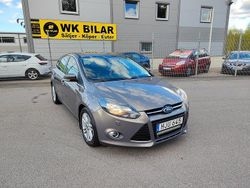 Brun Begagnad 2014 Ford Focus Titanium Halvkombi | 49 800 kr (Marknadspris)