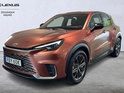 Brun Begagnad 2025 Lexus LBX SUV | 379 000 kr (Marknadspris)