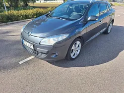Grå Begagnad 2011 Renault Mégane GrandTour Kombi | 41 000 kr (Bra pris)
