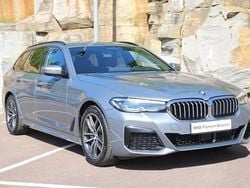 Grå Begagnad 2024 BMW 530e Shadowline Kombi | 465 000 kr (Marknadspris)