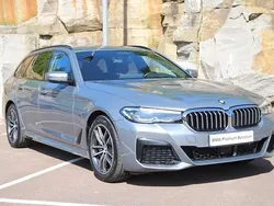 Grå Begagnad 2024 BMW 530e Shadowline Kombi | 529 000 kr (Dyr)