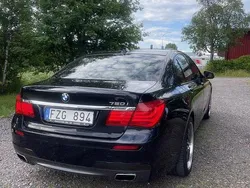 Svart Begagnad 2010 BMW 750 M Sport Sedan | 200 000 kr (Superpris)