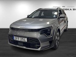 Grå Begagnad 2022 Kia e-Niro SUV | 319 000 kr