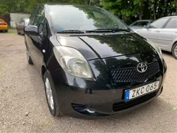 Svart Begagnad 2009 Toyota Yaris Halvkombi | 25 900 kr (Bra pris)