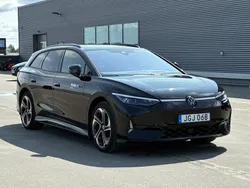 Svart Begagnad 2025 VW ID.7 GTX Sedan | 659 900 kr (Bra pris)