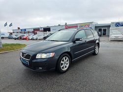 Mörkgrå Begagnad 2009 Volvo V50 Kombi | 52 900 kr (Lite dyr)