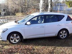 Vit Begagnad 2010 Kia Ceed Sportswagon 4 Kombi | 15 000 kr (Lite dyr)
