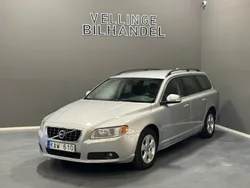 Ljusgrå Begagnad 2009 Volvo V70 Momentum Kombi | 79 900 kr (Marknadspris)