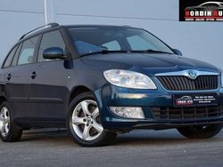 Mörkblå (blå) Begagnad 2011 Skoda Fabia Elegance Kombi | 49 900 kr (Marknadspris)
