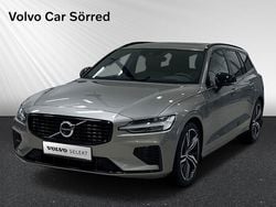 Grå Begagnad 2021 Volvo V60 R-Design Kombi | 389 000 kr (Marknadspris)