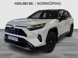 Vit Begagnad 2024 Toyota RAV4 Hybrid Style SUV | 474 000 kr (Marknadspris)