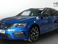 Blå (blue) Begagnad 2019 Skoda Octavia Kombi | 219 900 kr (Lite dyr)