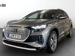 Tyfongrå metallic Begagnad 2021 Audi Q4 e-tron Proline SUV | 389 900 kr (Marknadspris)