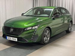 Grön Begagnad 2022 Peugeot 308 Active Halvkombi | 179 800 kr (Marknadspris)