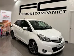 Vit Begagnad 2014 Toyota Yaris Edition Halvkombi | 79 900 kr (Marknadspris)