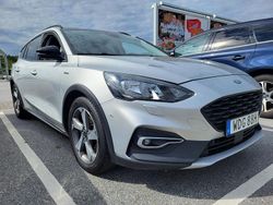 Grå Begagnad 2019 Ford Focus Active Kombi | 179 900 kr (Marknadspris)