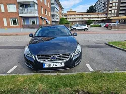 Grå Begagnad 2012 Volvo V60 Kombi | 65 000 kr (Bra pris)