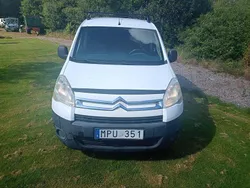 Vit Begagnad 2011 Citroën Berlingo Minibuss | 23 500 kr (Superpris)
