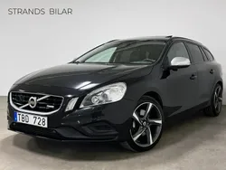 Svart Begagnad 2012 Volvo V60 R-Design Kombi | 179 000 kr (Marknadspris)