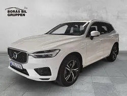 Vit Begagnad 2019 Volvo XC60 R-Design SUV | 339 000 kr (Marknadspris)