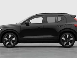Svart Ny 2025 Volvo EX40 Single Motor Extended Range SUV | 579 000 kr