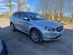 Silver Begagnad 2017 Volvo XC60 Standard SUV | 130 000 kr