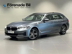 Blå Begagnad 2022 BMW 520 Kombi | 369 000 kr (Marknadspris)