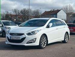 Vit Begagnad 2014 Hyundai i40 Kombi | 89 900 kr (Marknadspris)