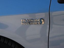 Blå Begagnad 2012 Toyota Prius Plug-in Hybrid Halvkombi | 105 000 kr (Lite dyr)