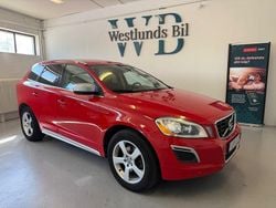 Röd Begagnad 2011 Volvo XC60 R-Design SUV | 139 900 kr (Marknadspris)