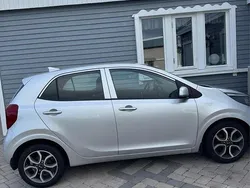 Grå Begagnad 2021 Kia Picanto Advance Halvkombi | 130 000 kr (Marknadspris)