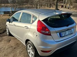 Grå Begagnad 2012 Ford Fiesta Titanium Halvkombi | 50 000 kr (Marknadspris)