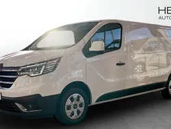 Vit (white) Begagnad 2024 Renault Trafic Van | 423 750 kr (Dyr)