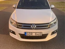 Vit Begagnad 2014 VW Tiguan Sportline SUV | 87 000 kr (Bra pris)
