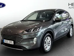 Grå (grey) Begagnad 2022 Ford Kuga Titanium SUV | 244 900 kr (Bra pris)